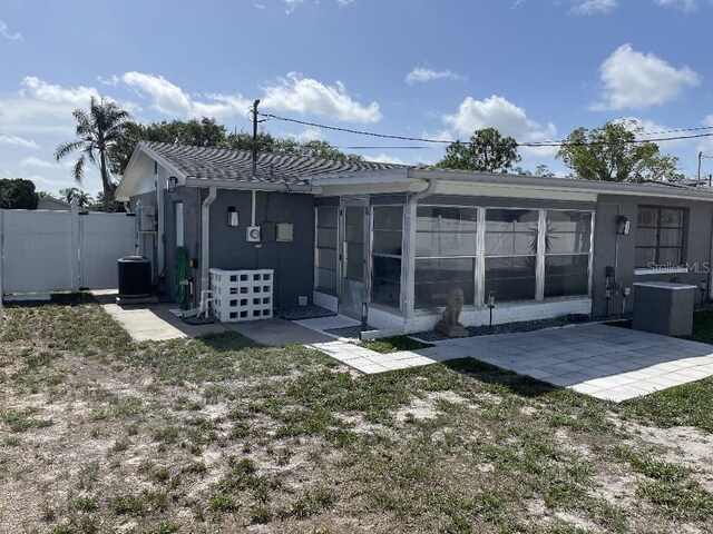1144 Rushmore Dr, Holiday, FL 34690 - photo 36