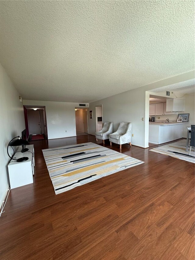 225 Country Club Dr Unit 1506, Largo, FL 33771 - photo 14