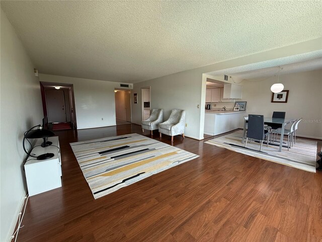 225 Country Club Dr Unit 1506, Largo, FL 33771 - photo 16