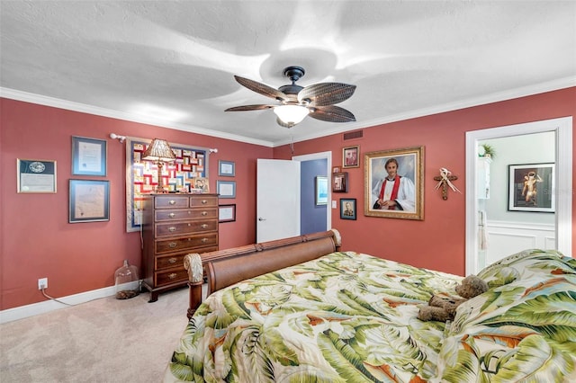 3898 49th Ave S, Saint Petersburg, FL 33711 - bedroom with carpet floors, crown molding, a ceiling fan, and ensuite bath