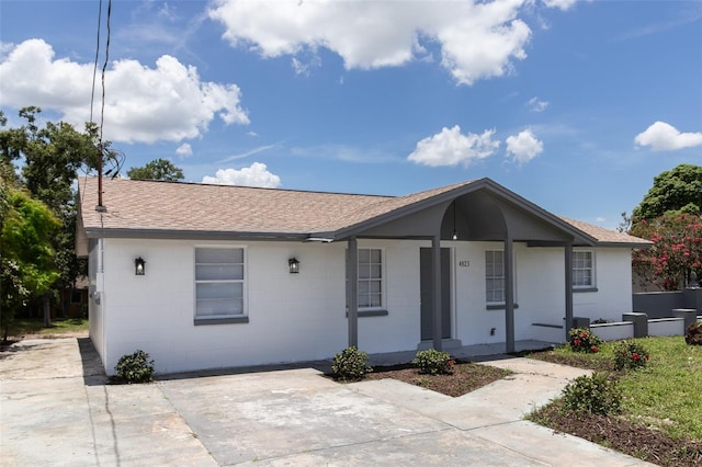 4823 Ashland Dr, Tampa, FL 33610 - photo 4
