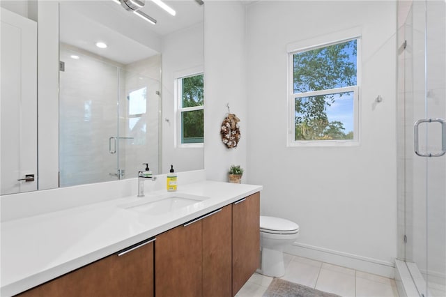 503 W Davis Blvd, Tampa, FL 33606 - full bath featuring vanity, tile patterned floors, and a stall shower