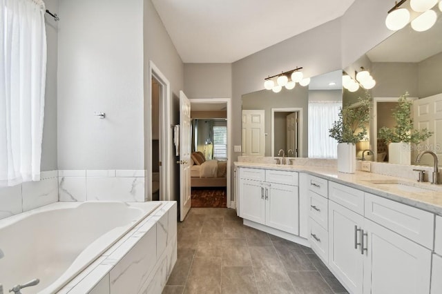 15217 Octavia Ln, Odessa, FL 33556 - ensuite bathroom featuring double vanity and a garden tub