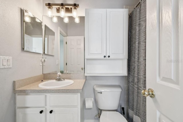 15217 Octavia Ln, Odessa, FL 33556 - full bath featuring vanity and toilet