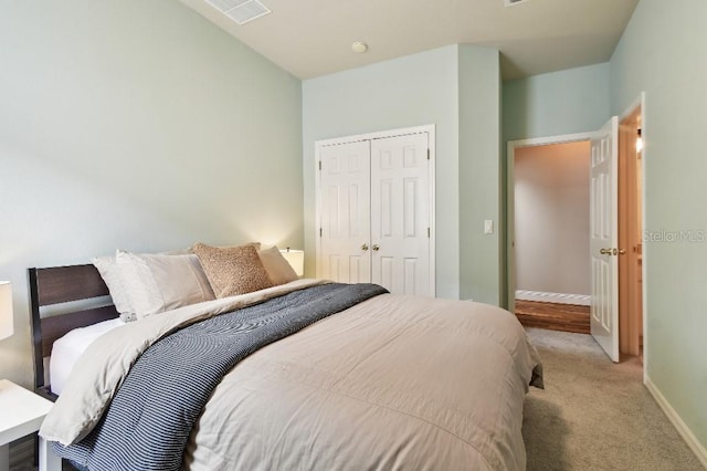 15217 Octavia Ln, Odessa, FL 33556 - bedroom with a closet and light colored carpet