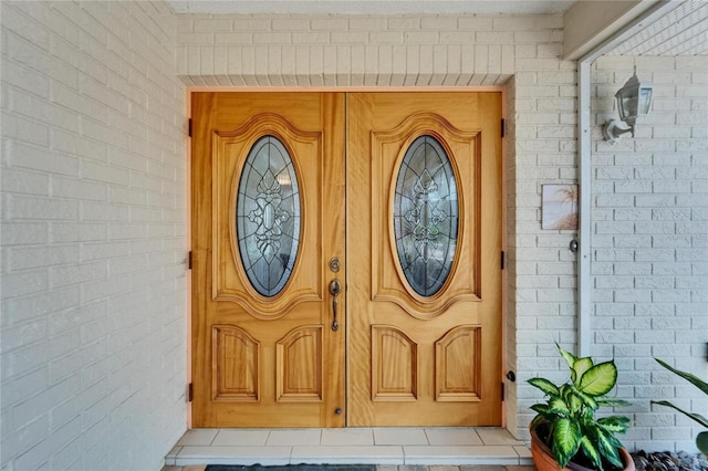 6334 Cocoa Ln, Apollo Beach, FL 33572 - entrance to property featuring brick siding