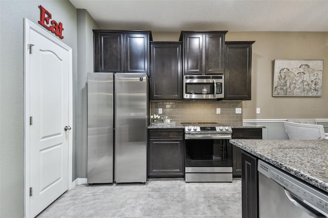 26835 Juniper Bay Dr, Wesley Chapel, FL 33544 - photo 27
