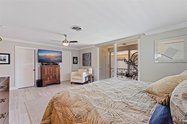 1060 N Shore Dr NE Unit 6, Saint Petersburg, FL 33701 - bedroom featuring ornamental molding, light wood finished floors, and ceiling fan