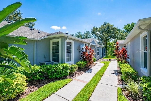 6044 Sandhill Ridge Dr, Lithia, FL 33547 - view of yard