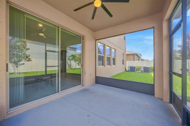 11464 Chilly Water Ct, Riverview, FL 33569 - photo 27