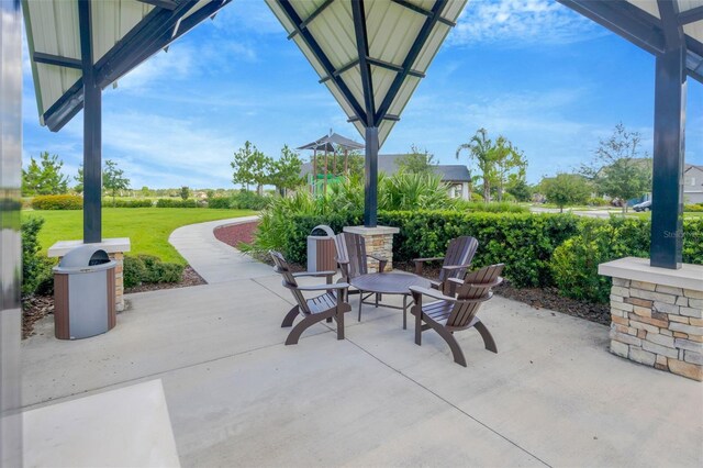 11464 Chilly Water Ct, Riverview, FL 33569 - photo 35