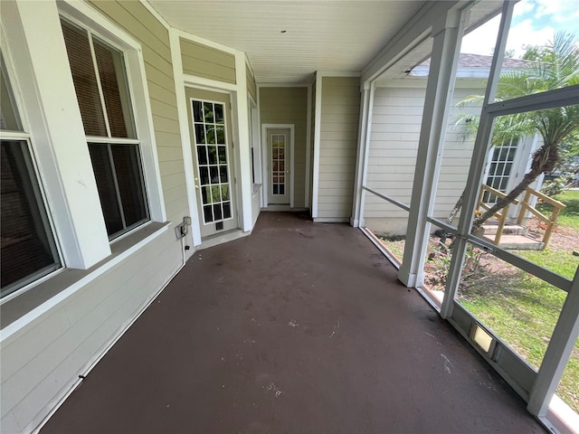 405 Islebay Dr, Apollo Beach, FL 33572 - view of unfurnished sunroom