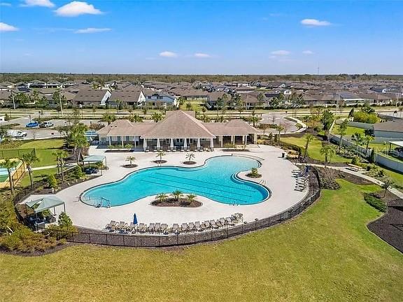 10211 Cakebread Ln, Riverview, FL 33578 - community pool with a patio area and a residential view