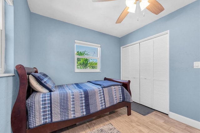 4718 24th Ave S, Saint Petersburg, FL 33711 - bedroom featuring wood finished floors, a closet, and ceiling fan
