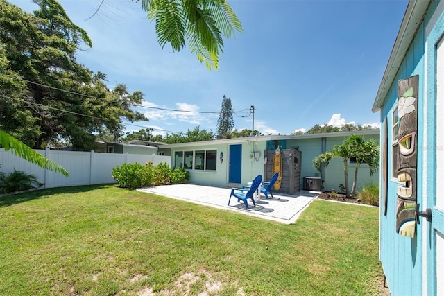 4718 24th Ave S, Saint Petersburg, FL 33711 - back of house featuring a patio area