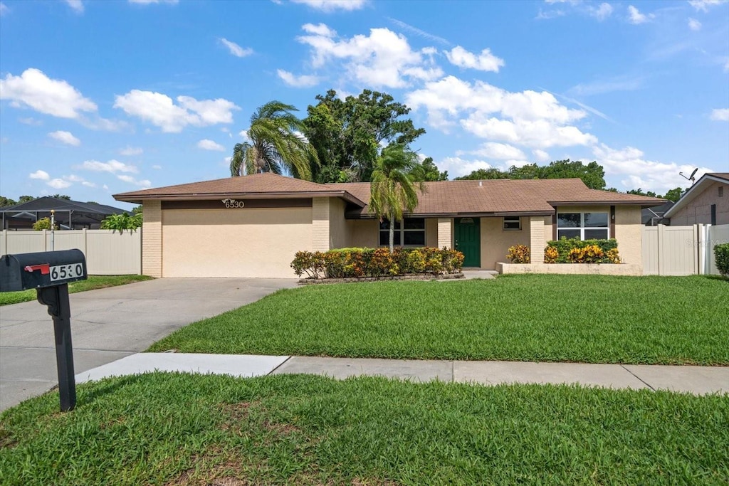 6530 68th St N, Pinellas Park, FL 33781 - photo 1