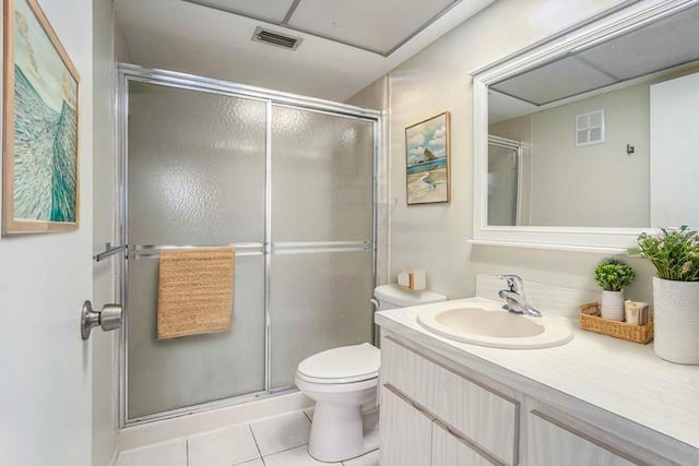 2270 Spruce Ln Unit B, Palm Harbor, FL 34684 - full bath featuring tile patterned floors, vanity, and a shower stall
