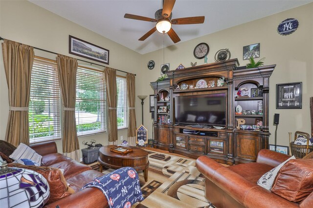 13728 Artesa Bell Dr, Riverview, FL 33579 - photo 18