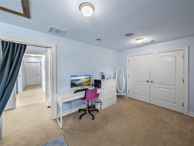 7427 20th St, Zephyrhills, FL 33540 - carpeted office with a textured ceiling