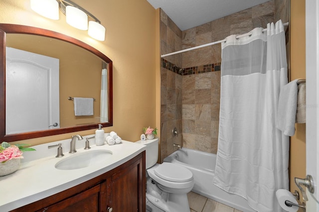 9206 Brindlewood Dr, Odessa, FL 33556 - full bath with vanity, shower / bath combo with shower curtain, and tile patterned flooring