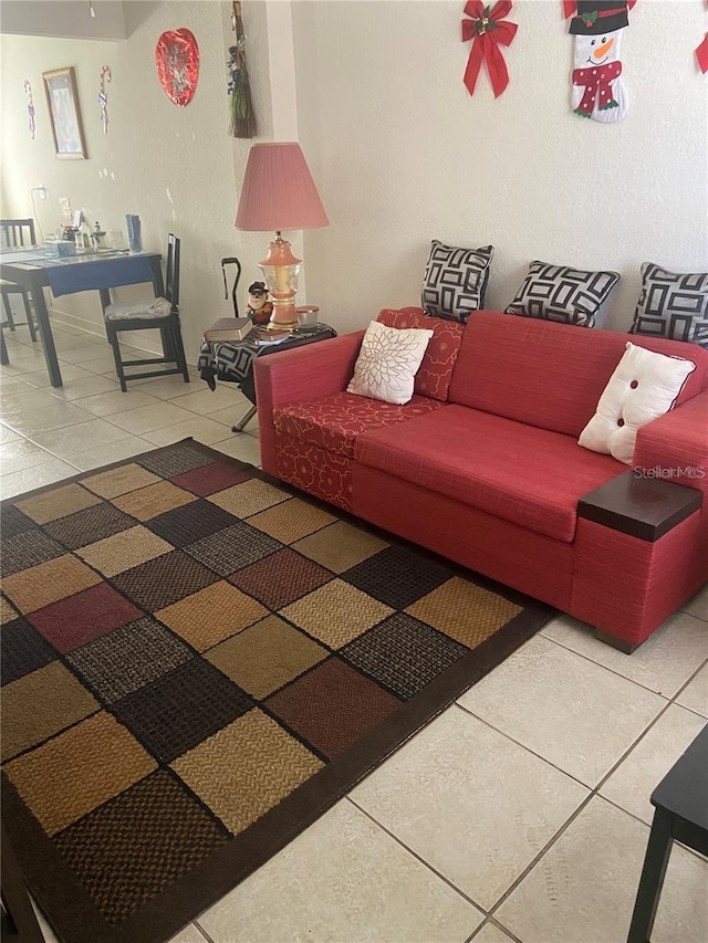 905 Beverly Ave, Largo, FL 33770 - photo 2