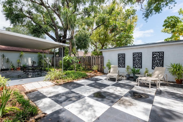 3611 W Bay To Bay Blvd, Tampa, FL 33611 - view of patio