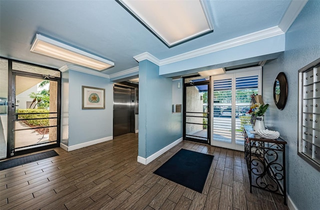 1324 Pasadena Ave S Unit 501, South Pasadena, FL 33707 - lobby with crown molding