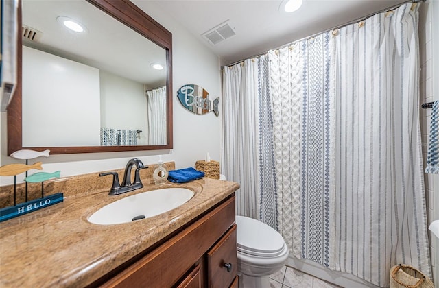 1324 Pasadena Ave S Unit 501, South Pasadena, FL 33707 - full bath featuring vanity and recessed lighting