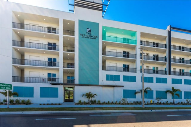 400 150th Ave Unit 504, Madeira Beach, FL 33708 - view of apartment building / complex