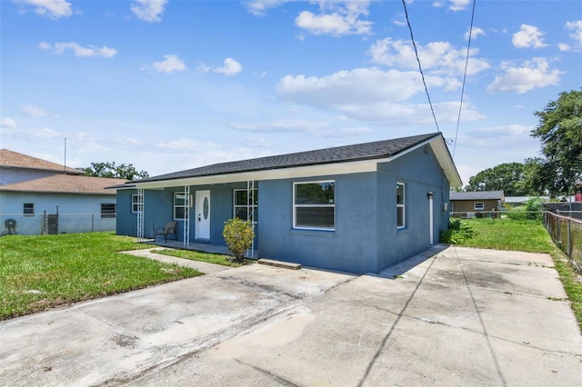 2902 Wheeler St, Bartow, FL 33830 - ranch-style home with a porch, stucco siding, and a shingled roof