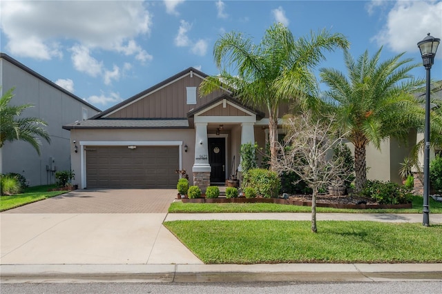 9672 Ivory Dr, Ruskin, FL 33573 - photo 2