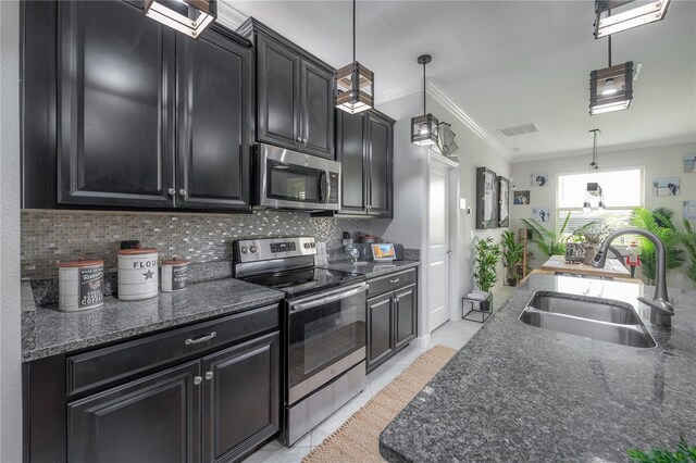 9672 Ivory Dr, Ruskin, FL 33573 - photo 14