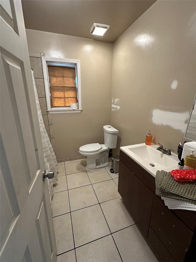 120 Henry St, Interlachen, FL 32148 - full bath with tile patterned floors, vanity, and a shower with curtain