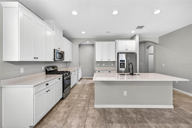 17651 Bright Wheat Dr, Lithia, FL 33547 - photo 4