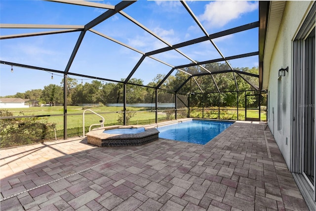 1280 Hill Flower Dr, Brooksville, FL 34604 - view of pool with a patio area, a pool with connected hot tub, a lanai, and a lawn