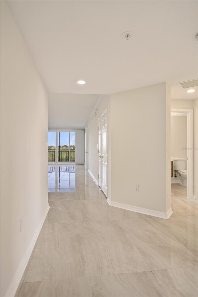 5430 Eagles Point Cir Unit 202, Sarasota, FL 34231 - photo 5