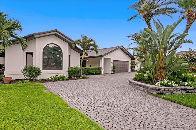 2002 Carolina Cir NE, Saint Petersburg, FL 33703 - photo 1