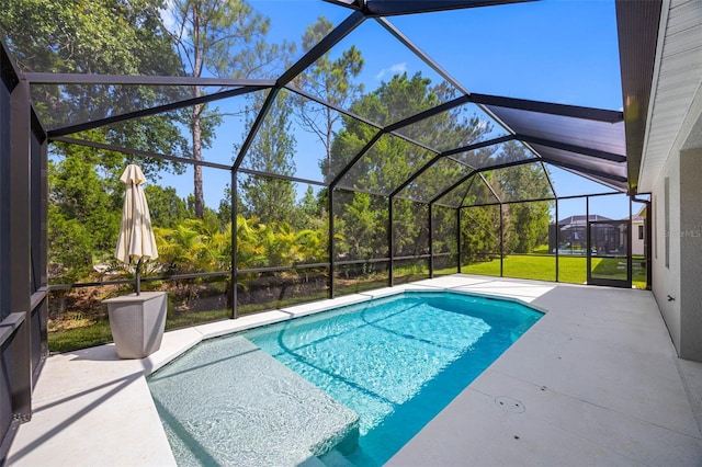 12739 Rainwashed Loop, Parrish, FL 34219 - swimming pool featuring a patio and a lanai
