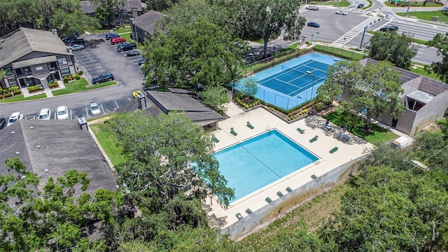 4014 Dream Oak Pl Unit 202, Tampa, FL 33613 - bird's eye view of a pool area