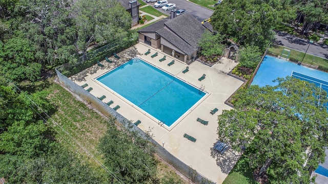 4014 Dream Oak Pl Unit 202, Tampa, FL 33613 - view of subject property featuring a pool
