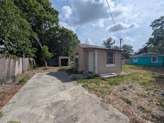 1028 E 93rd Ave Unit A, Tampa, FL 33612 - view of outbuilding