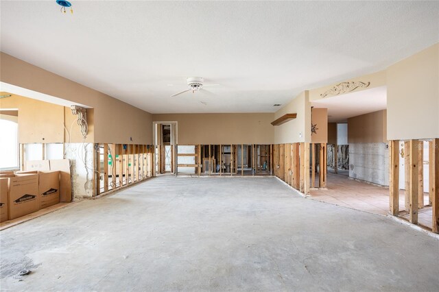 3290 Sunset Dr N, Saint Petersburg, FL 33710 - photo 8