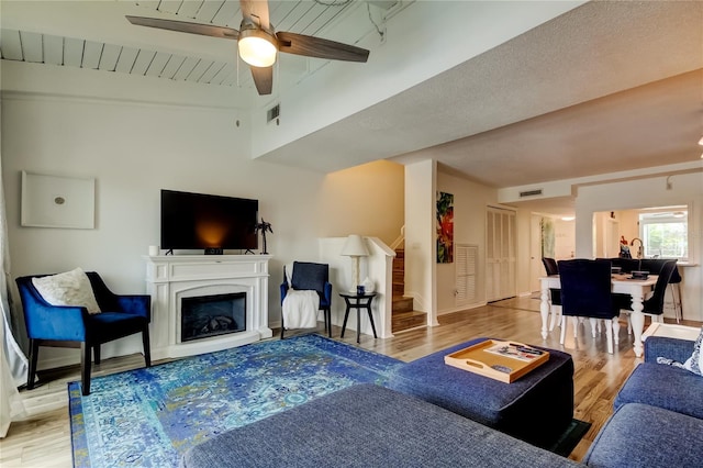 318 Windrush Blvd Unit 10, Indian Rocks Beach, FL 33785 - photo 31