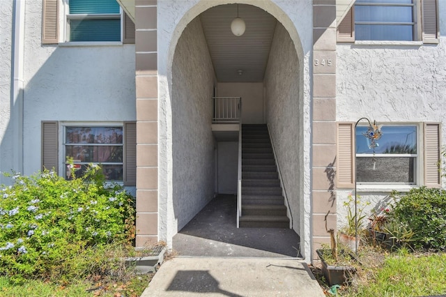 345 S Mcmullen Booth Rd Unit 142, Clearwater, FL 33759 - property entrance featuring stucco siding