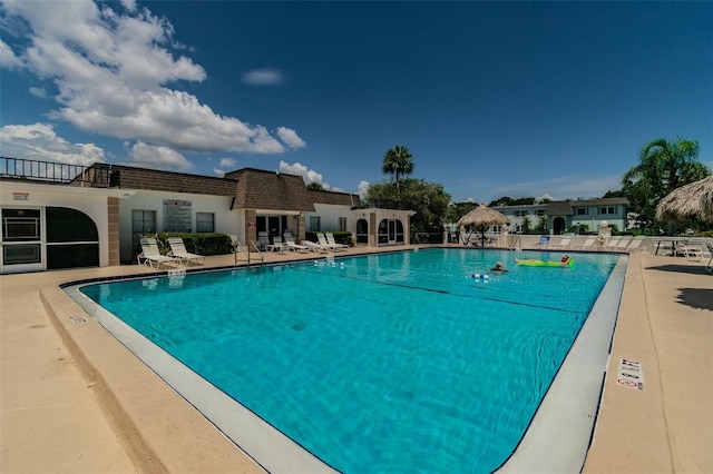 345 S Mcmullen Booth Rd Unit 142, Clearwater, FL 33759 - community pool featuring a patio