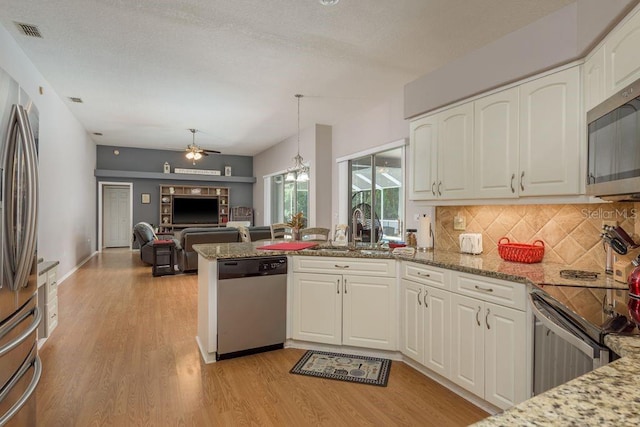 8214 Silver Mist Pl, Trinity, FL 34655 - photo 20