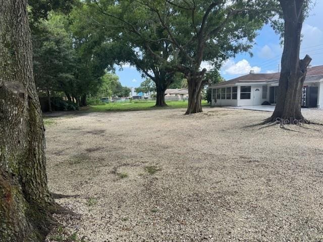 17048 State Road 54, Lutz, FL 33558 - view of yard