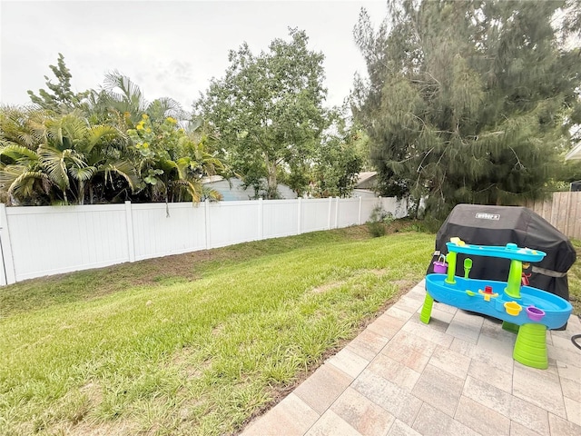 630 Timber Bay Cir W, Oldsmar, FL 34677 - view of yard