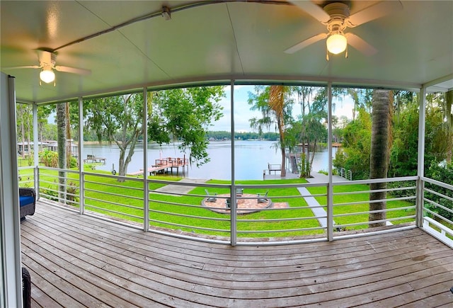 20111 County Line Rd, Lutz, FL 33558 - unfurnished sunroom featuring a water view and a ceiling fan