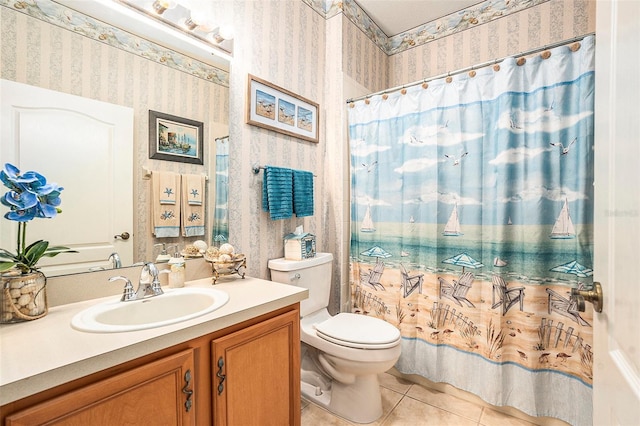 6041 Sandhill Ridge Dr, Lithia, FL 33547 - full bath with wallpapered walls, tile patterned floors, vanity, and a shower with shower curtain